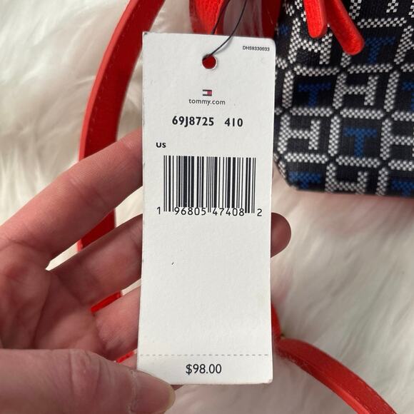 Tommy Hilfiger NWT Navy Logo Small Some Crossbody Bag - Picture 8 of 9